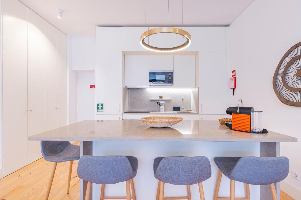 Modern Rustic Flat In Santos By Lovelystay Lissabon Buitenkant foto