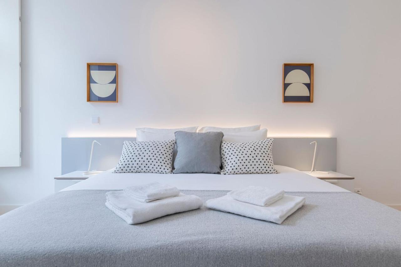 Modern Rustic Flat In Santos By Lovelystay Lissabon Buitenkant foto